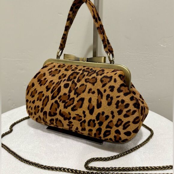 Genuine Hair On Cowhide Handmade Bowknot Shaped Kisslock Clutch Bag, Multi Use - Picture 2 of 12